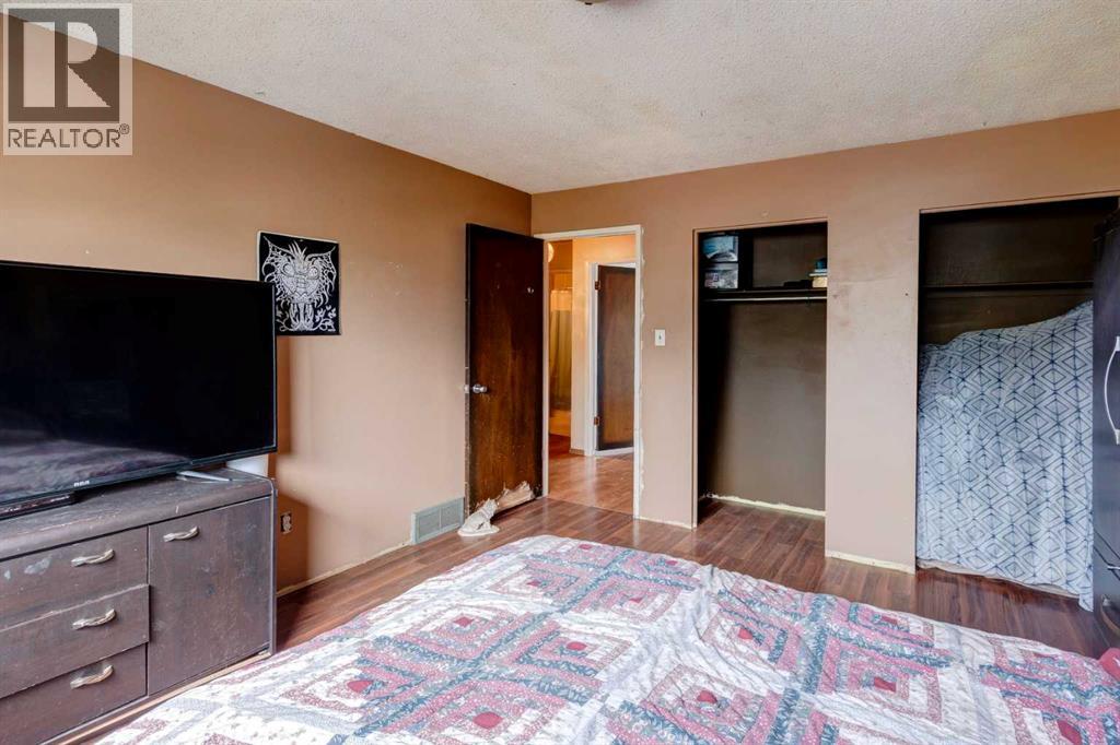 Single Family House 4 Level for Sale in  Whitehorn Way NE Whitehorn Calgary 