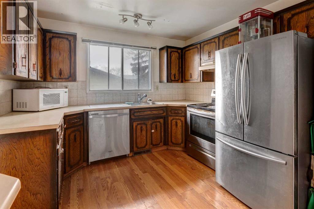 Single Family House 4 Level for Sale in  Whitehorn Way NE Whitehorn Calgary 