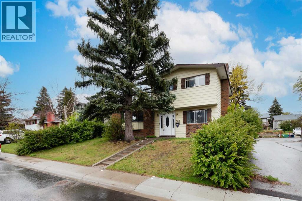 Single Family House 4 Level for Sale in  Whitehorn Way NE Whitehorn Calgary 