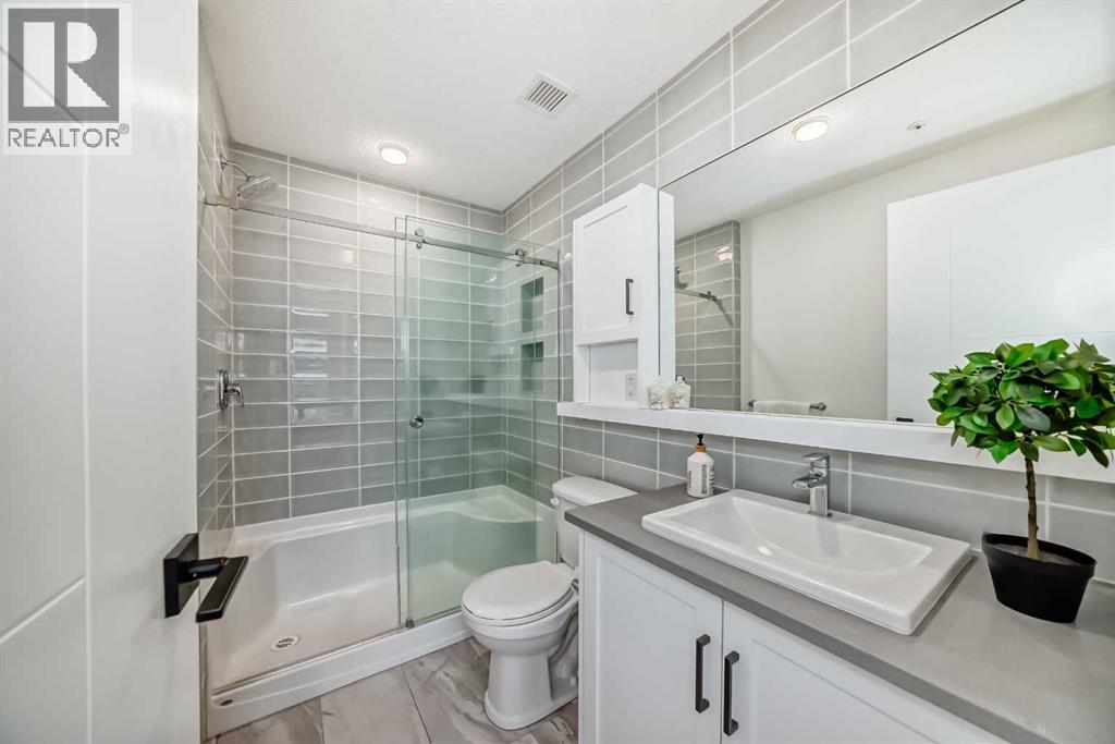 Single Family House for Sale in   University Avenue NW University District Calgary 