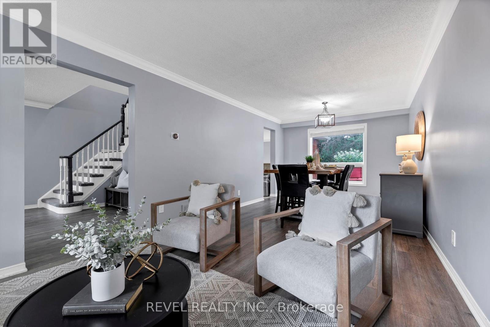 Photo 10 of 46 Royal Estate Drive, Kawartha Lakes ON