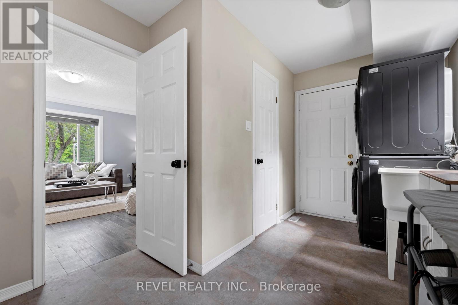Photo 22 of 46 Royal Estate Drive, Kawartha Lakes ON