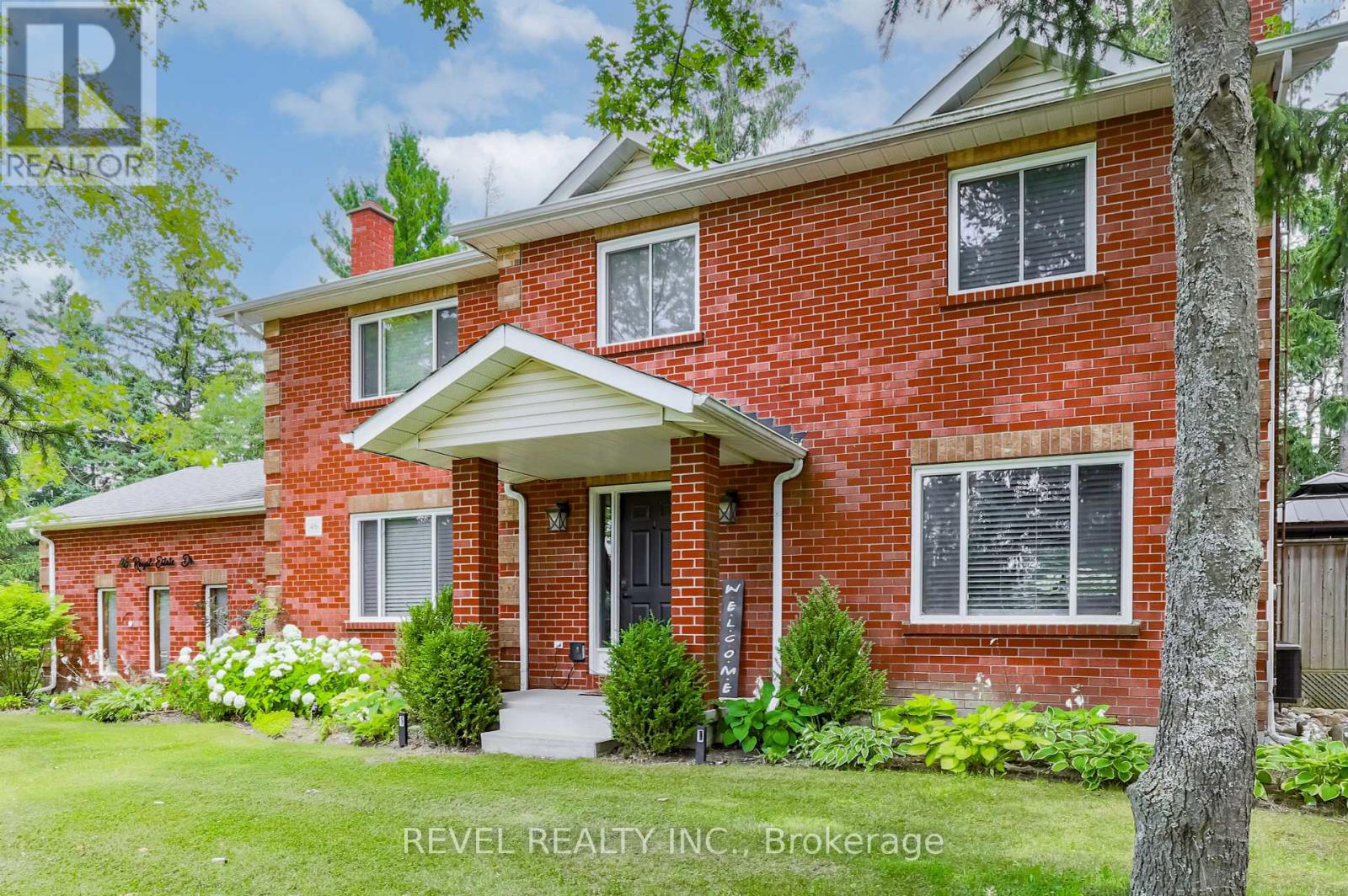 Photo 4 of 46 Royal Estate Drive, Kawartha Lakes ON