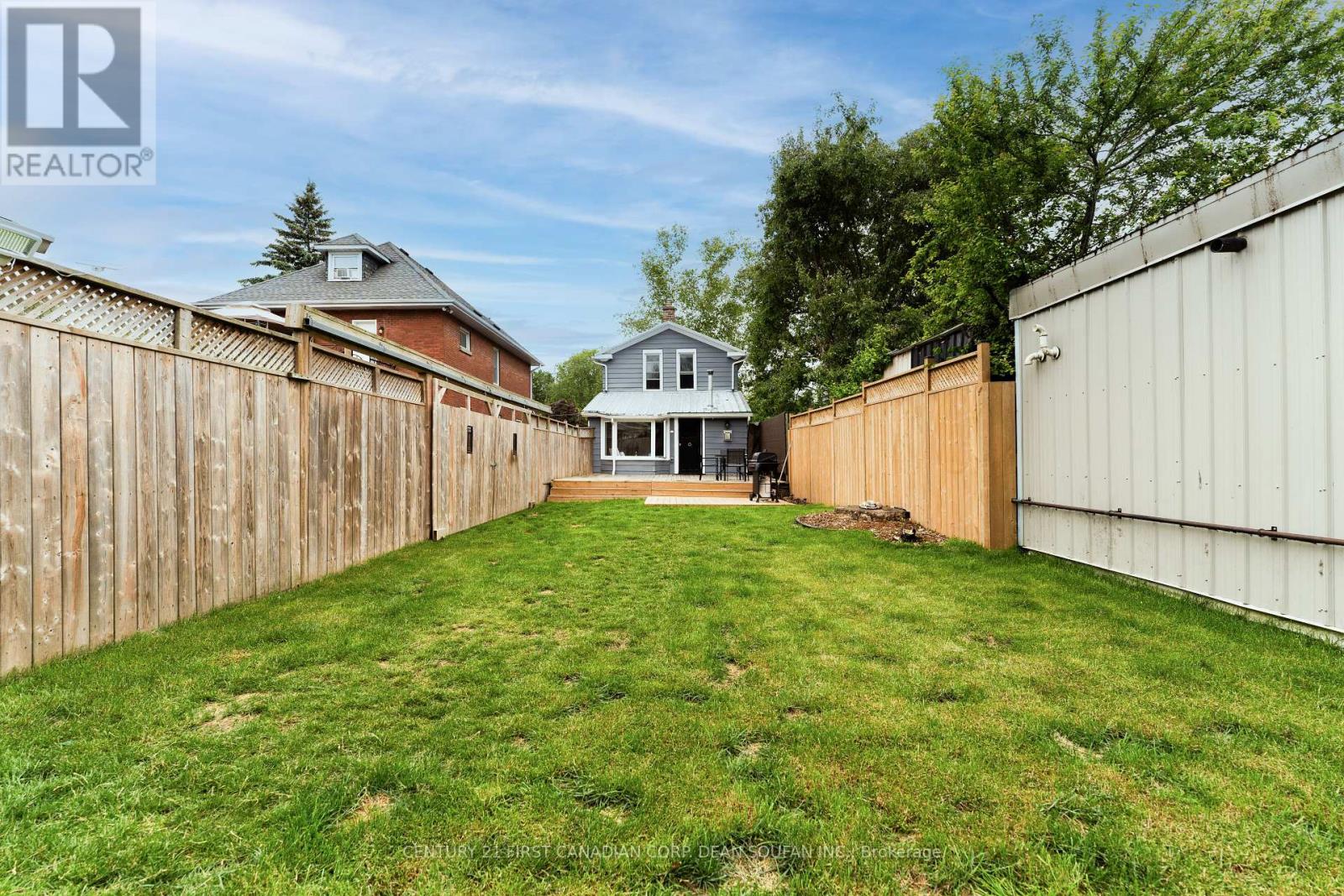 Photo 30 of 326 Smith Street, Central Elgin ON