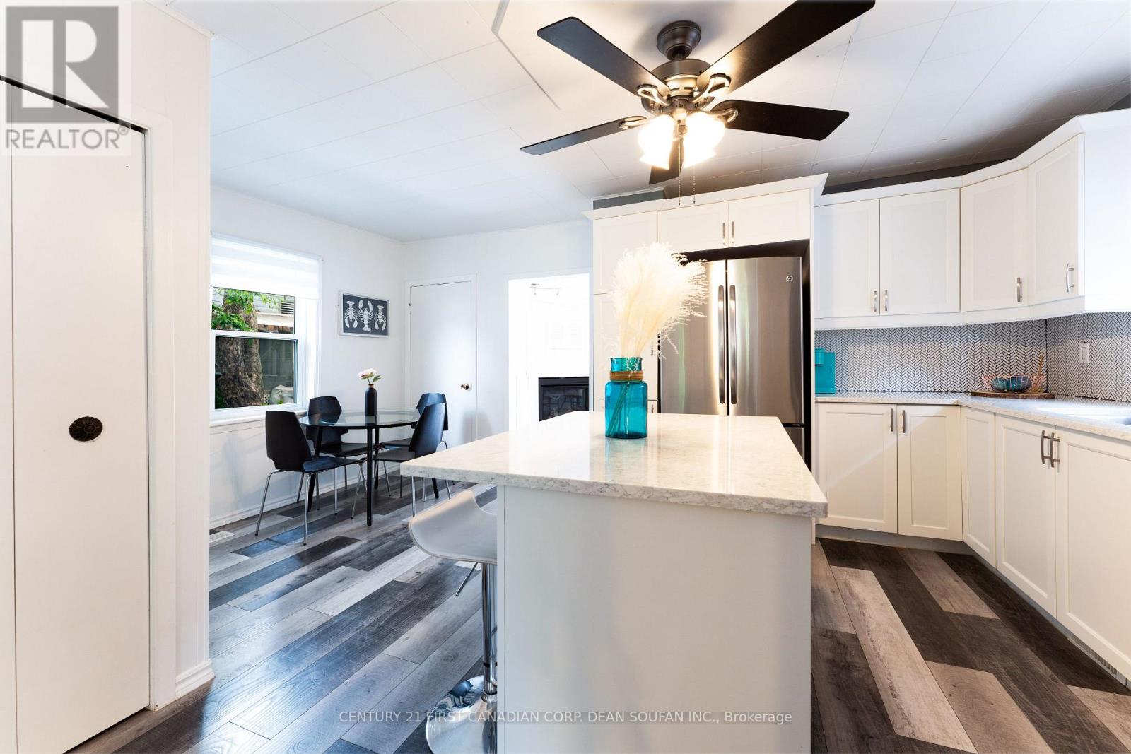 Photo 34 of 326 Smith Street, Central Elgin ON