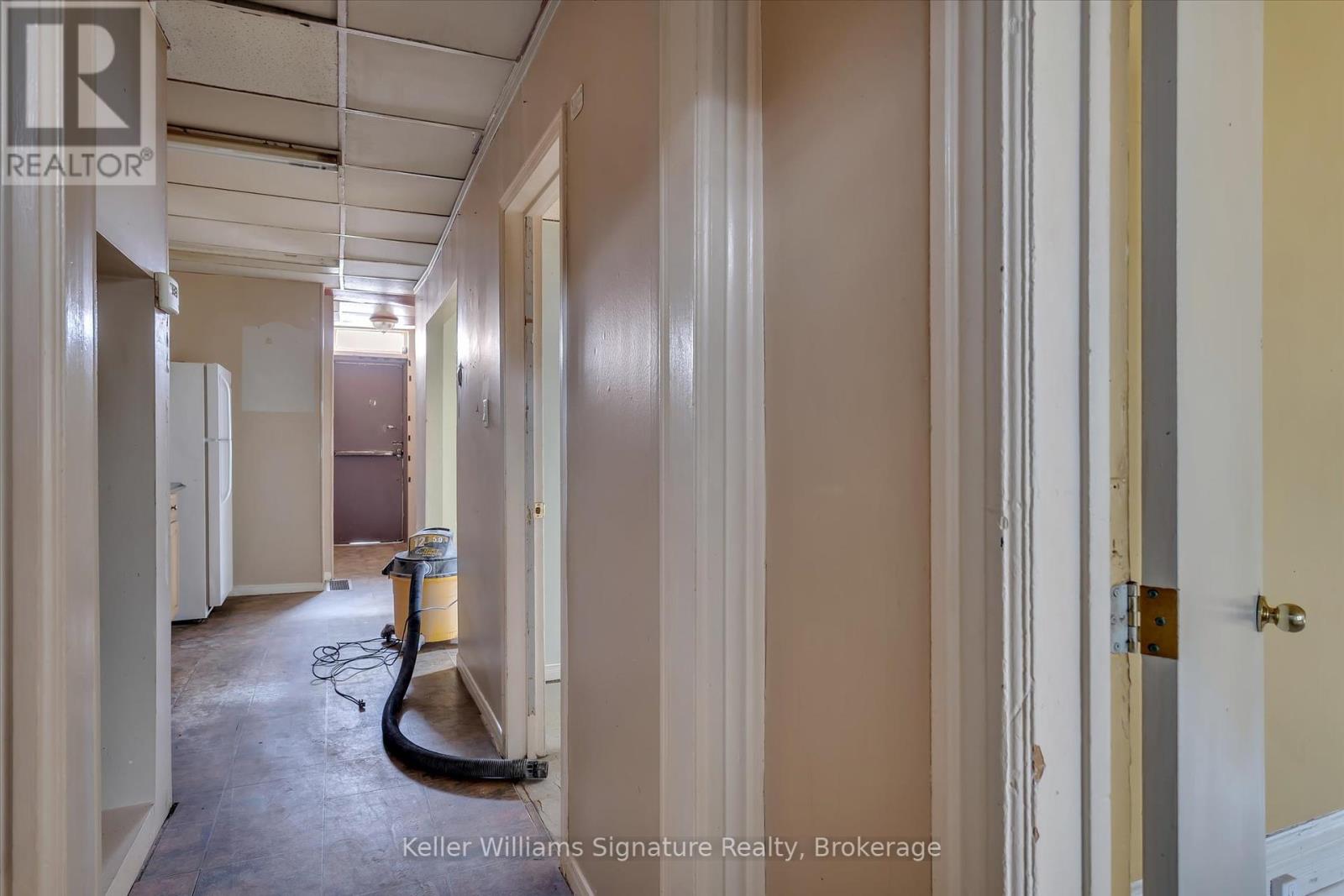 Photo 33 of 514 516 Aylmer Street N, Peterborough Central ON