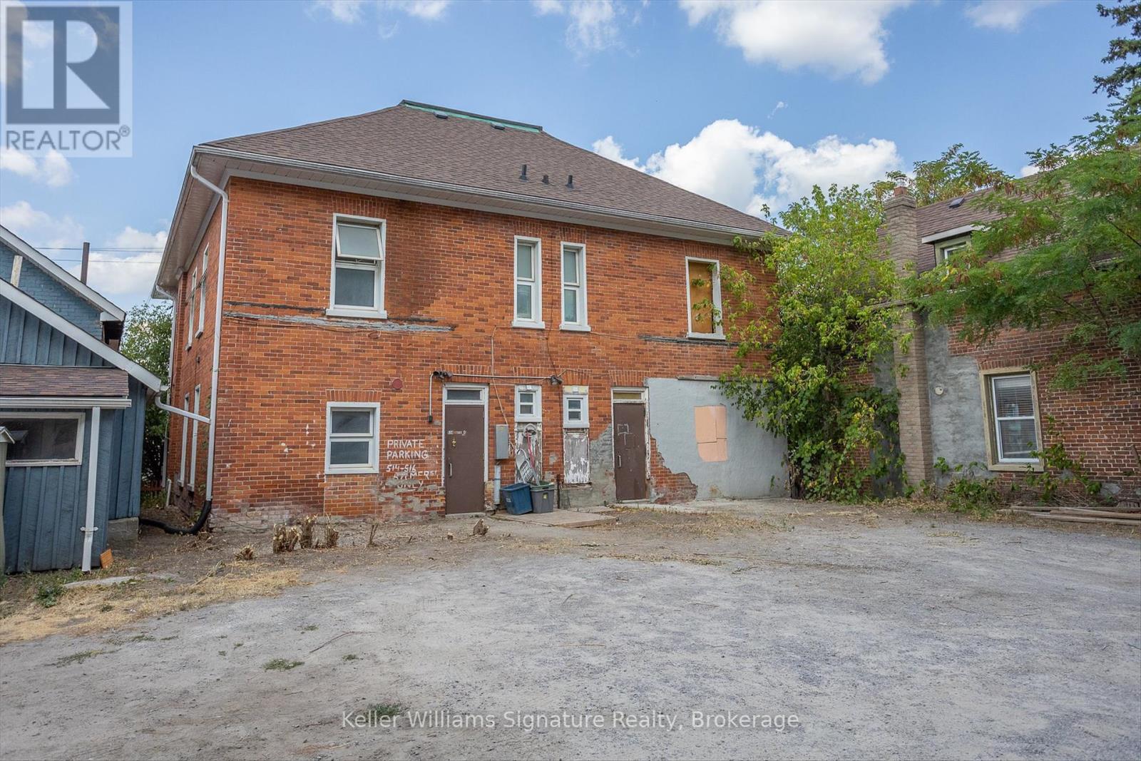 Photo 19 of 514 516 Aylmer Street N, Peterborough Central ON
