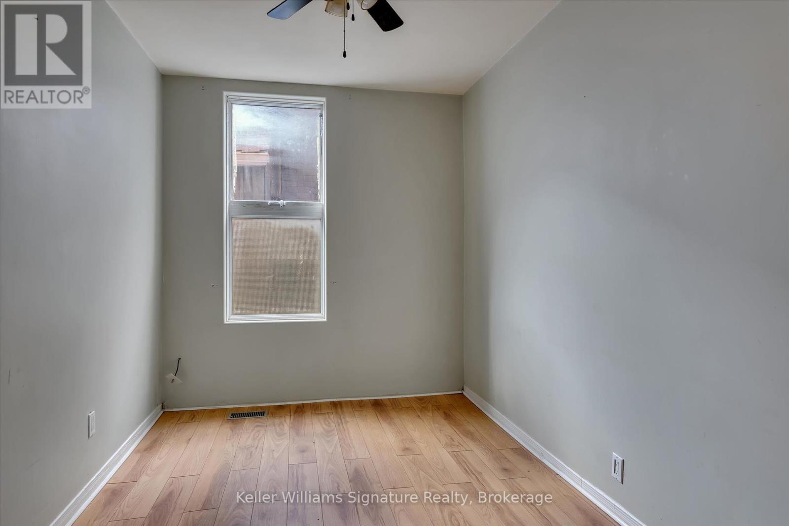 Photo 34 of 514 516 Aylmer Street N, Peterborough Central ON
