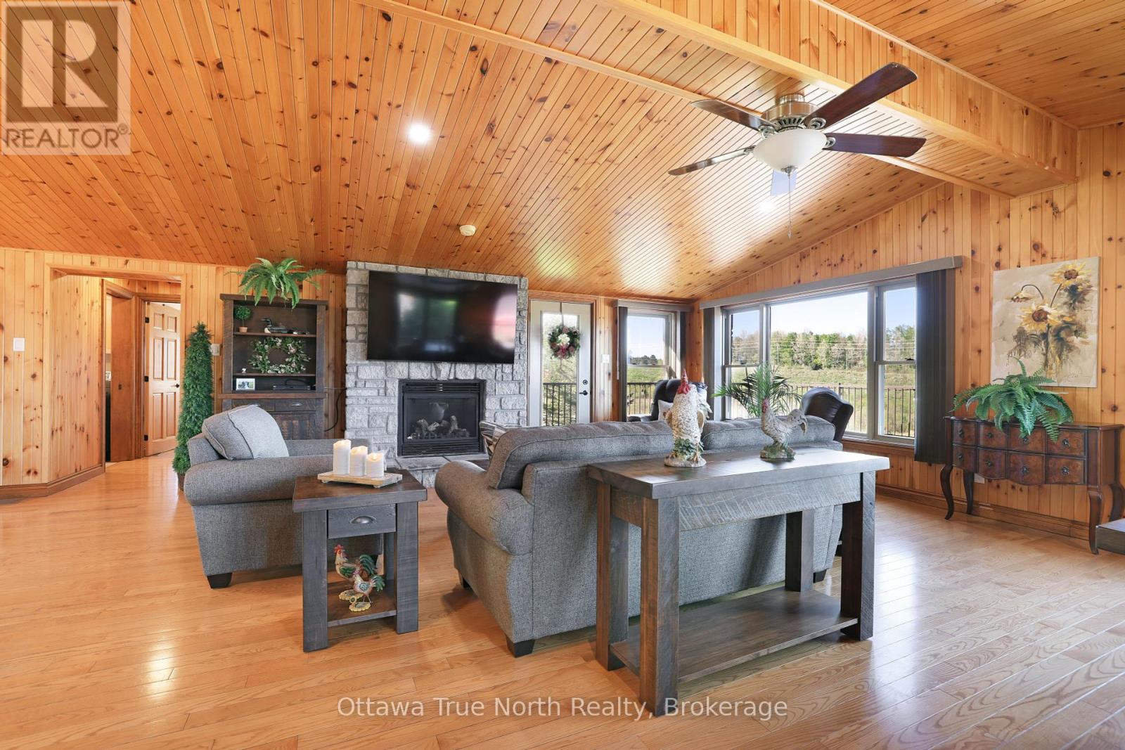 Photo 19 of 3376 Burnstown Road, Horton ON