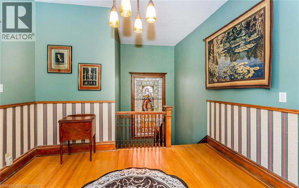Photo 2 of 351 Bay Street S, Hamilton ON