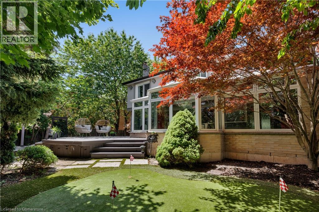 Photo 25 of 262 Mary Street, Oakville ON