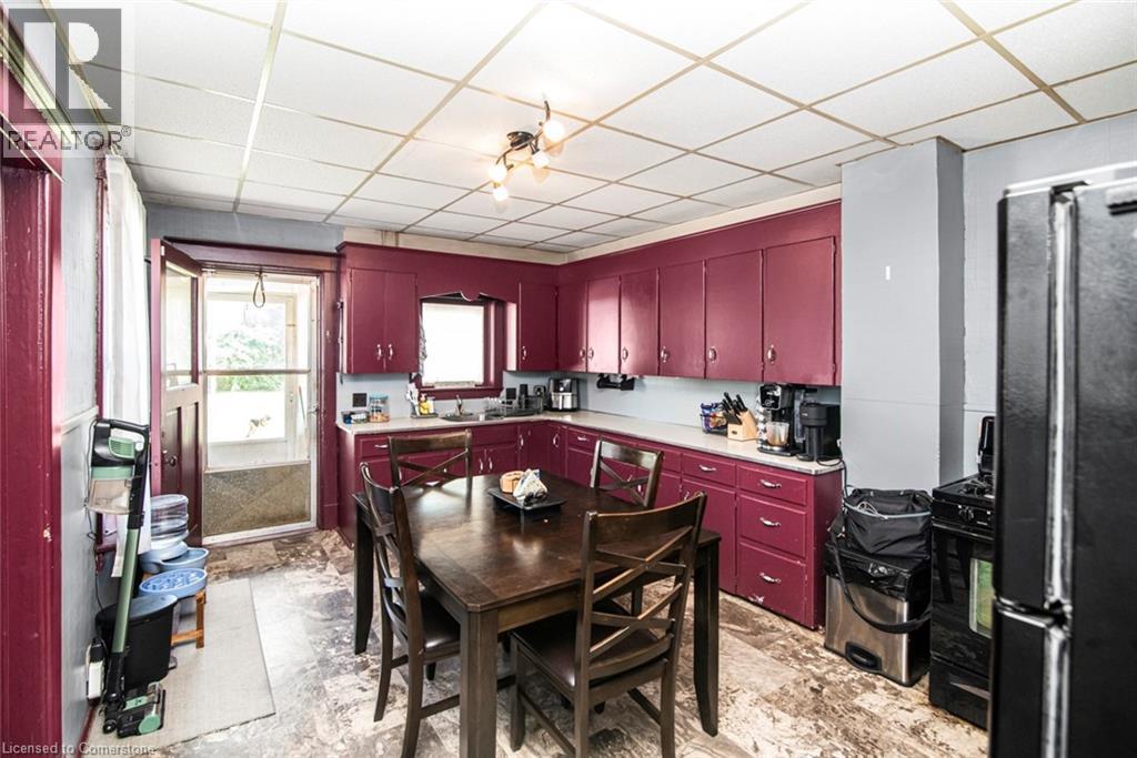 Photo 19 of 41 43 Main Street S, Haldimand ON