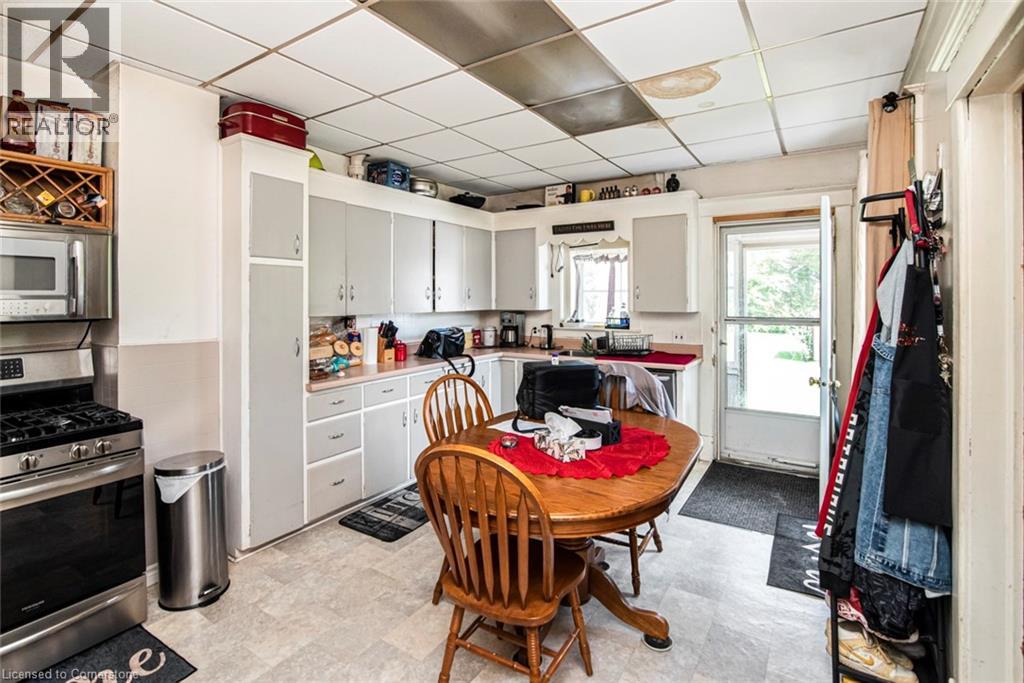Photo 18 of 41 43 Main Street S, Haldimand ON
