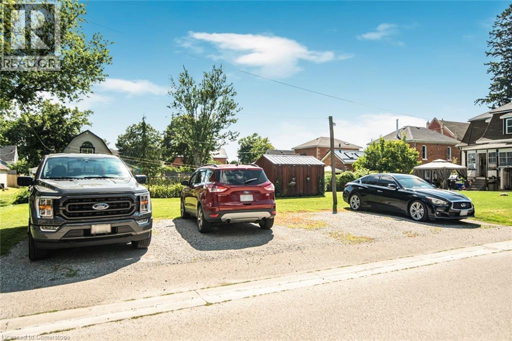 Photo 13 of 41 43 Main Street S, Haldimand ON