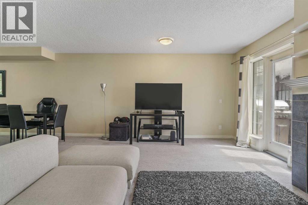 Single Family House Low rise for Sale in    Avenue SW Beltline Calgary 