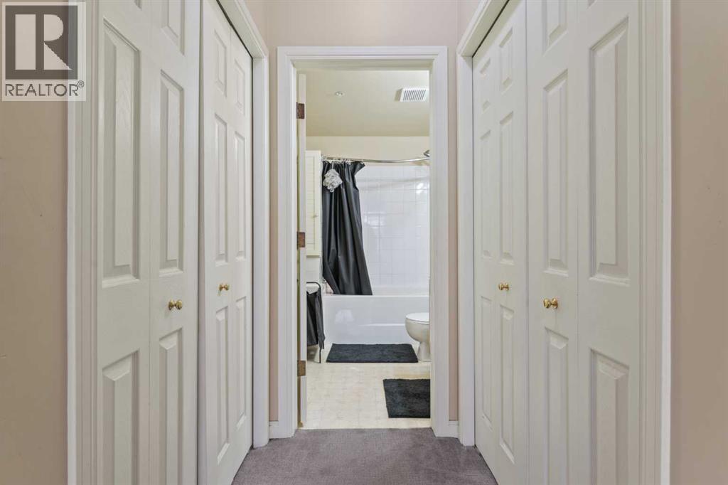 Single Family House Low rise for Sale in    Avenue SW Beltline Calgary 