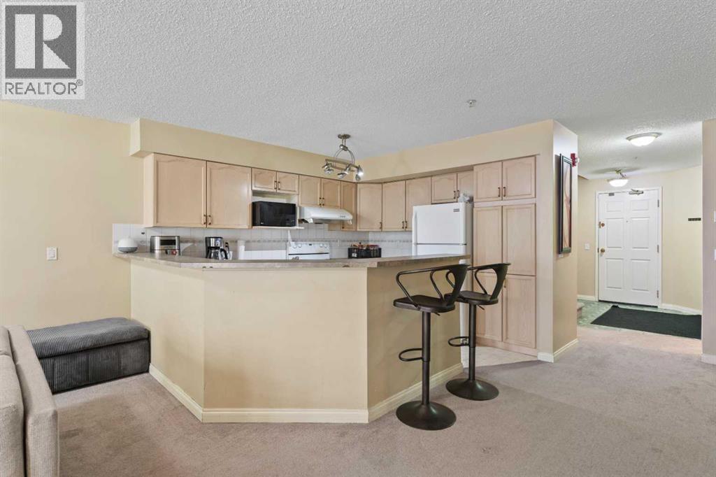 Single Family House Low rise for Sale in    Avenue SW Beltline Calgary 