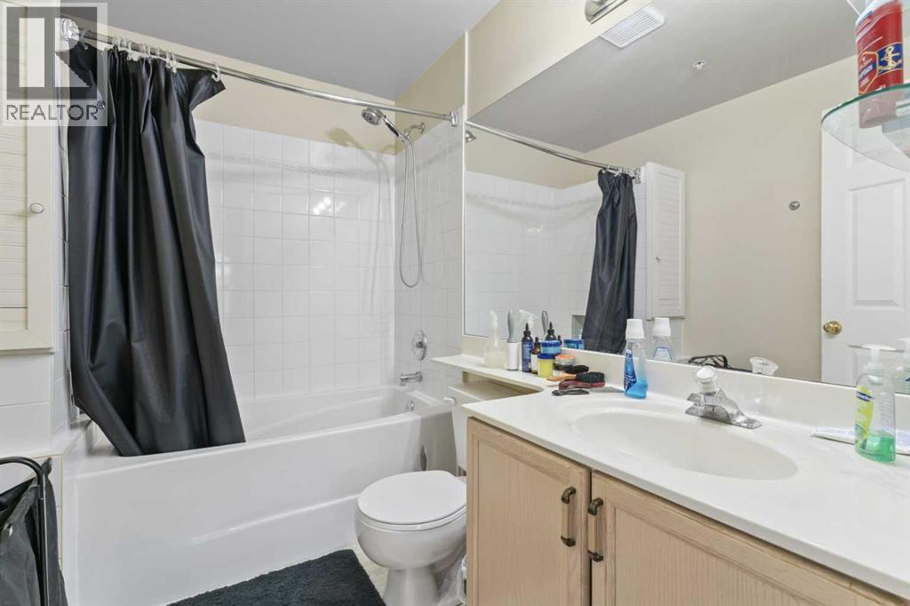 Single Family House Low rise for Sale in    Avenue SW Beltline Calgary 