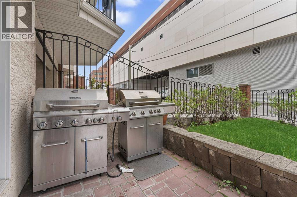 Single Family House Low rise for Sale in    Avenue SW Beltline Calgary 
