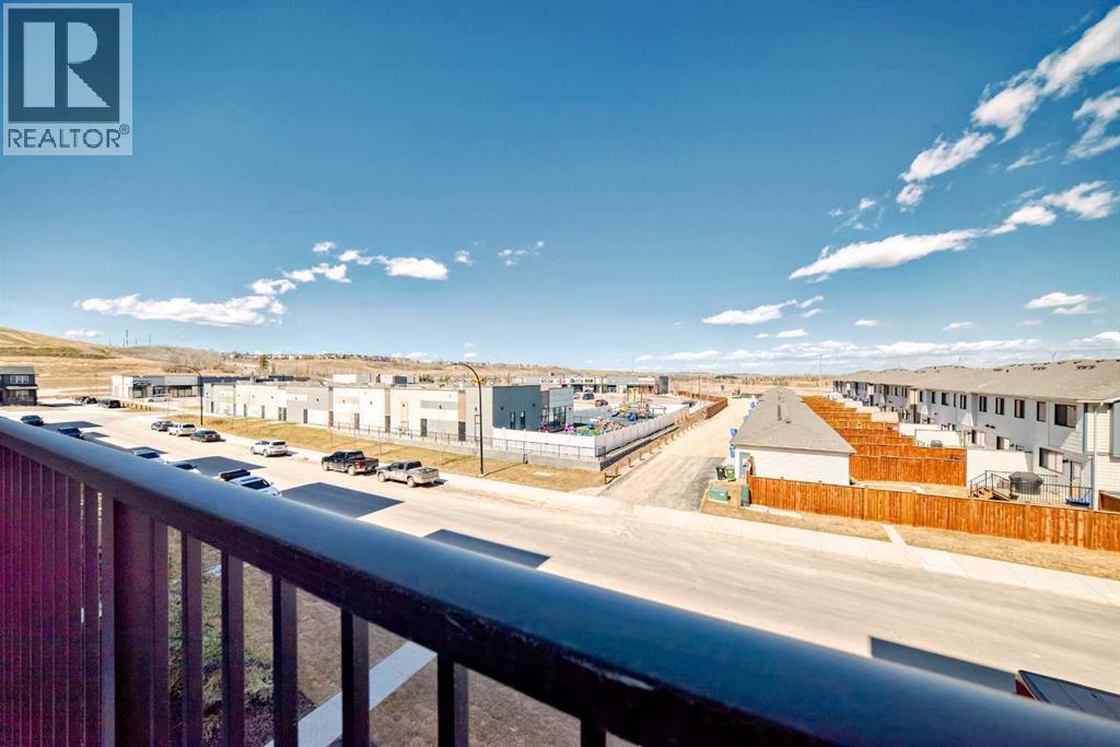 Photo 11 of 1311 111 Wolf Creek Drive Se, Calgary AB