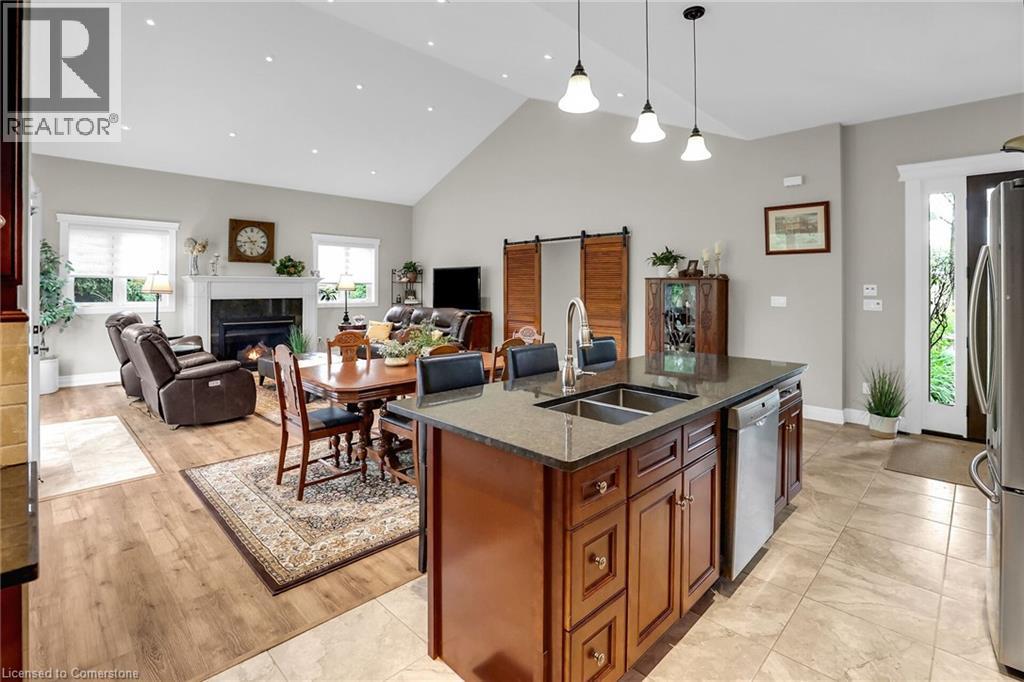 Photo 24 of 792 Old York Road, Burlington ON