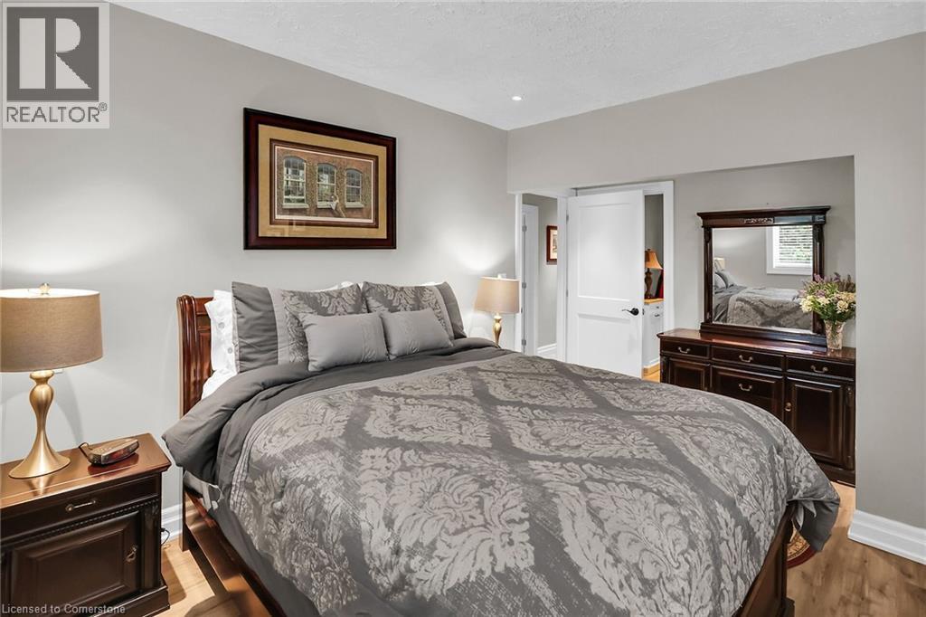 Photo 41 of 792 Old York Road, Burlington ON