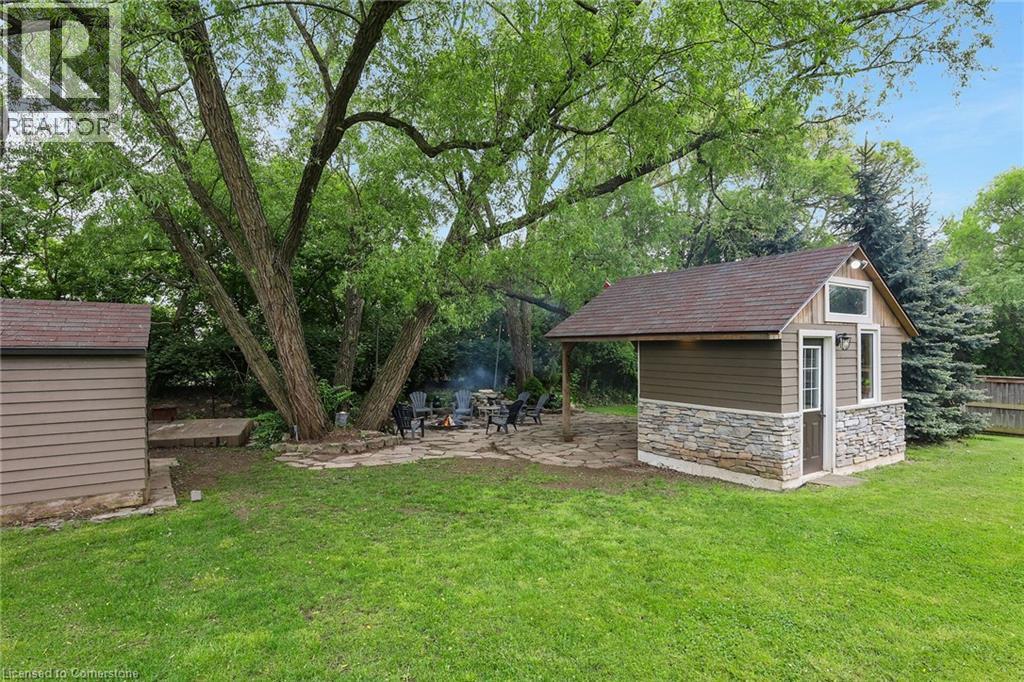 Photo 7 of 792 Old York Road, Burlington ON