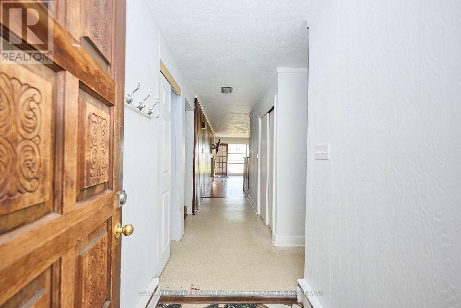 Photo 12 of 184 Price Avenue, Welland ON