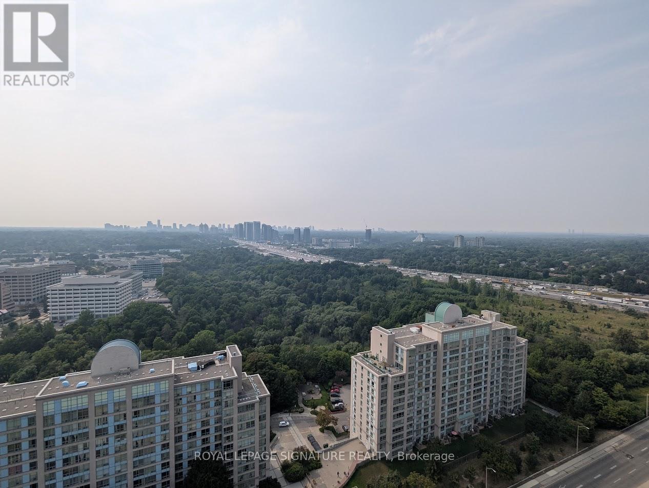 Photo 10 of Ph 4 18 Graydon Hall Drive, Toronto ON
