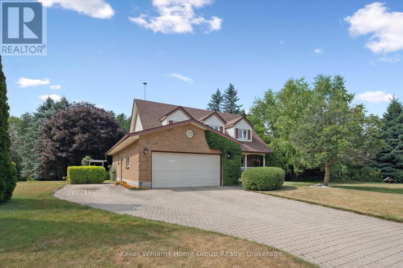 Photo 2 of 167 Inverhaugh Road, Centre Wellington ON