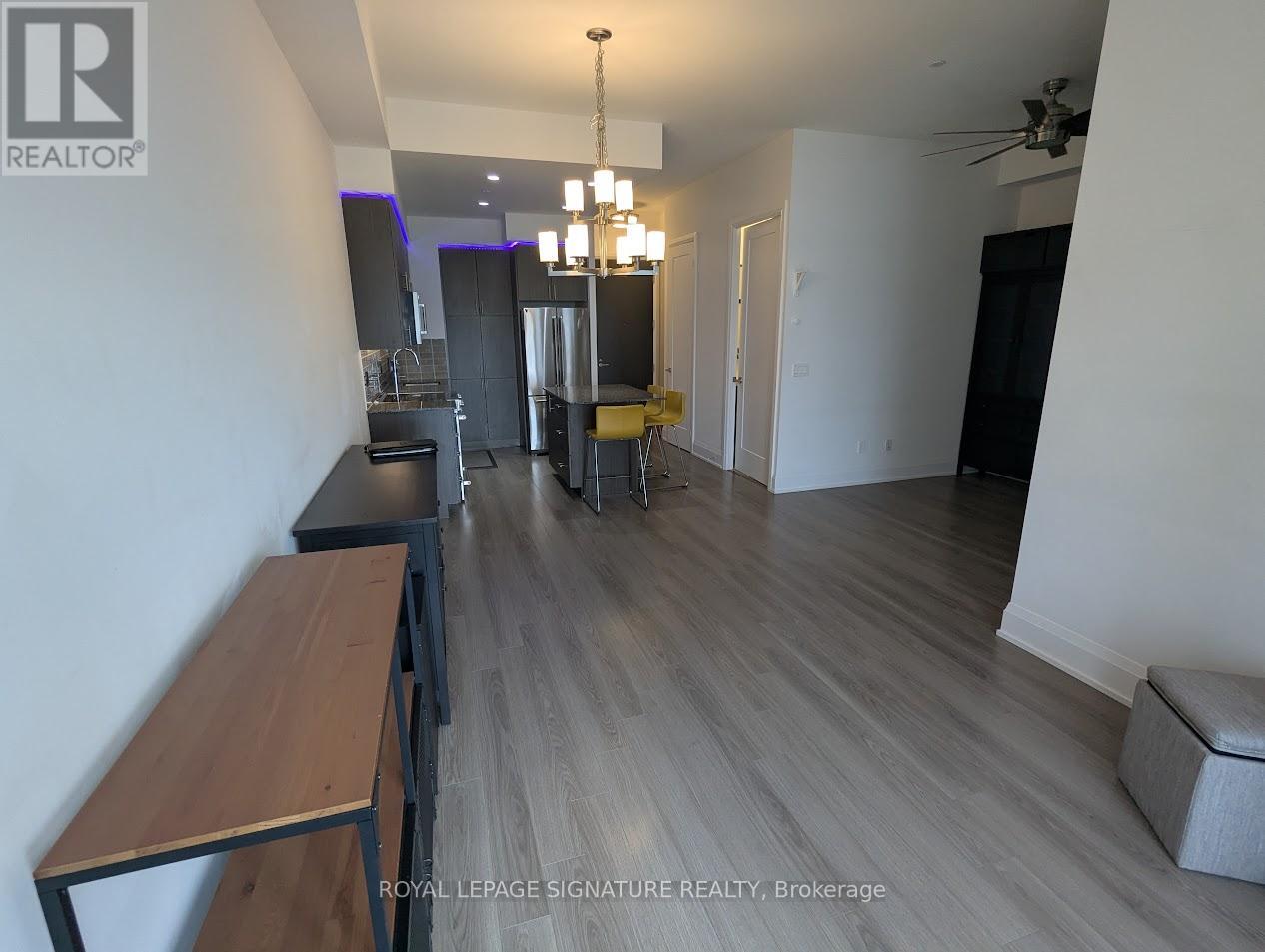 Photo 9 of Ph 4 18 Graydon Hall Drive, Toronto ON