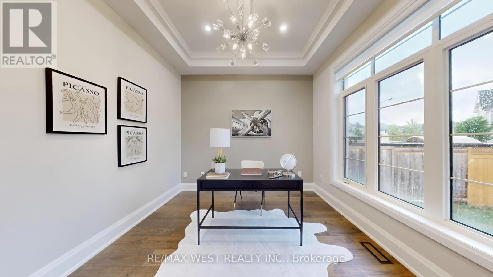 Photo 18 of 5199 Symphony Court, Mississauga ON