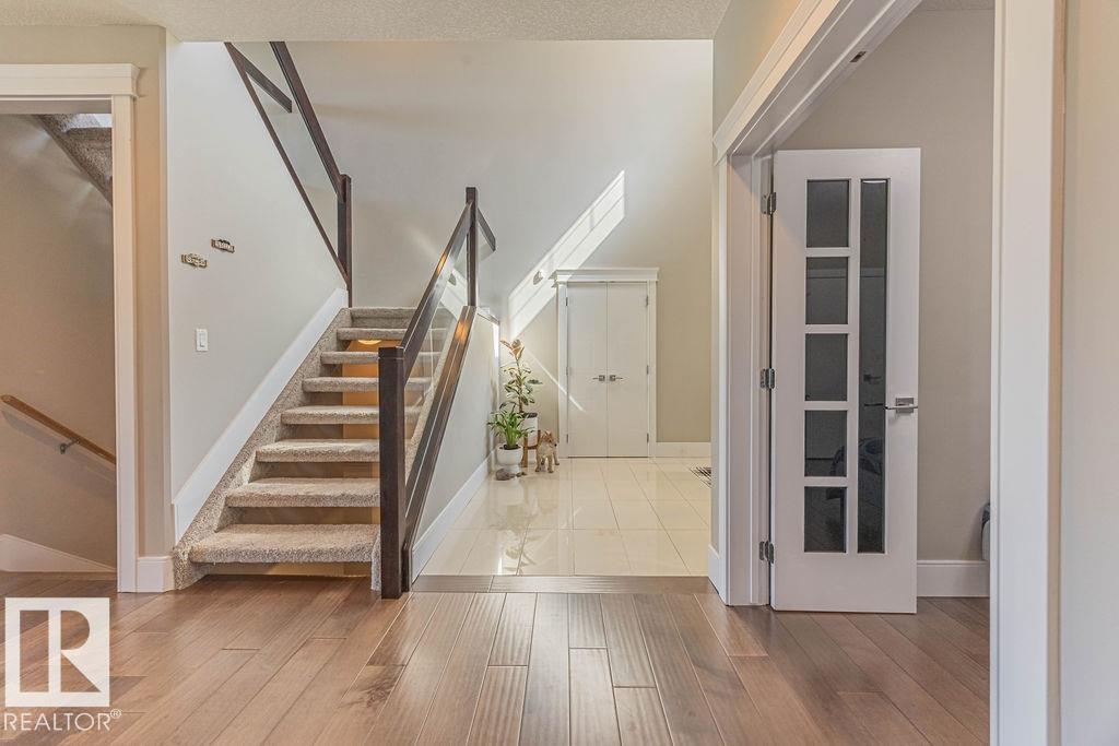Photo 6 of 4136 Charles Link Li Sw, Edmonton AB