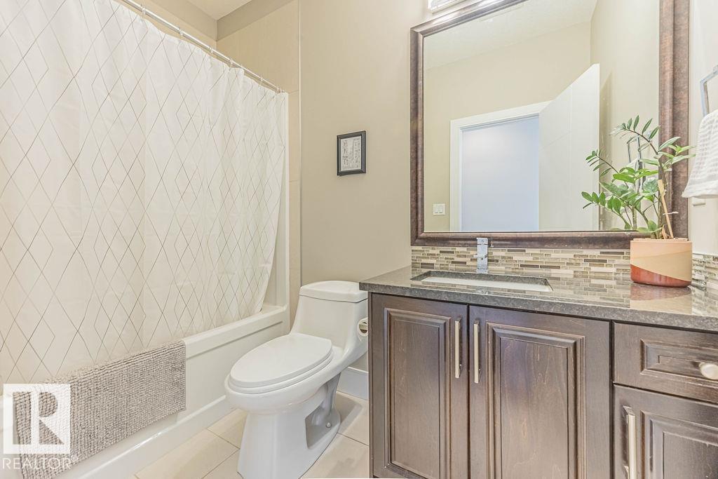 Photo 9 of 4136 Charles Link Li Sw, Edmonton AB