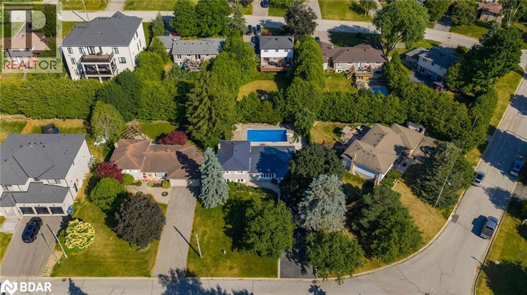 Photo 16 of 28 Larry Street, Caledon ON
