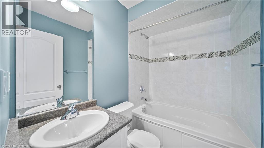 Photo 20 of 548 Terrace Way, Oakville ON