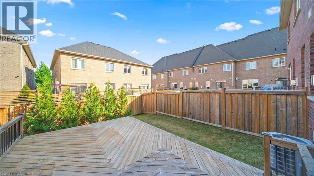 Photo 32 of 548 Terrace Way, Oakville ON