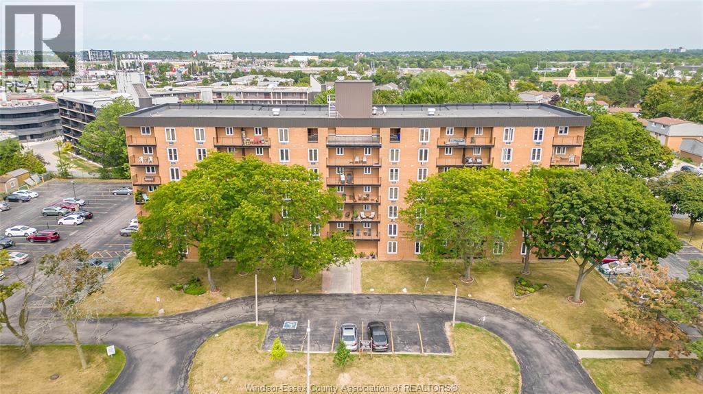 Photo 1 of 6502 Thornberry, Windsor ON