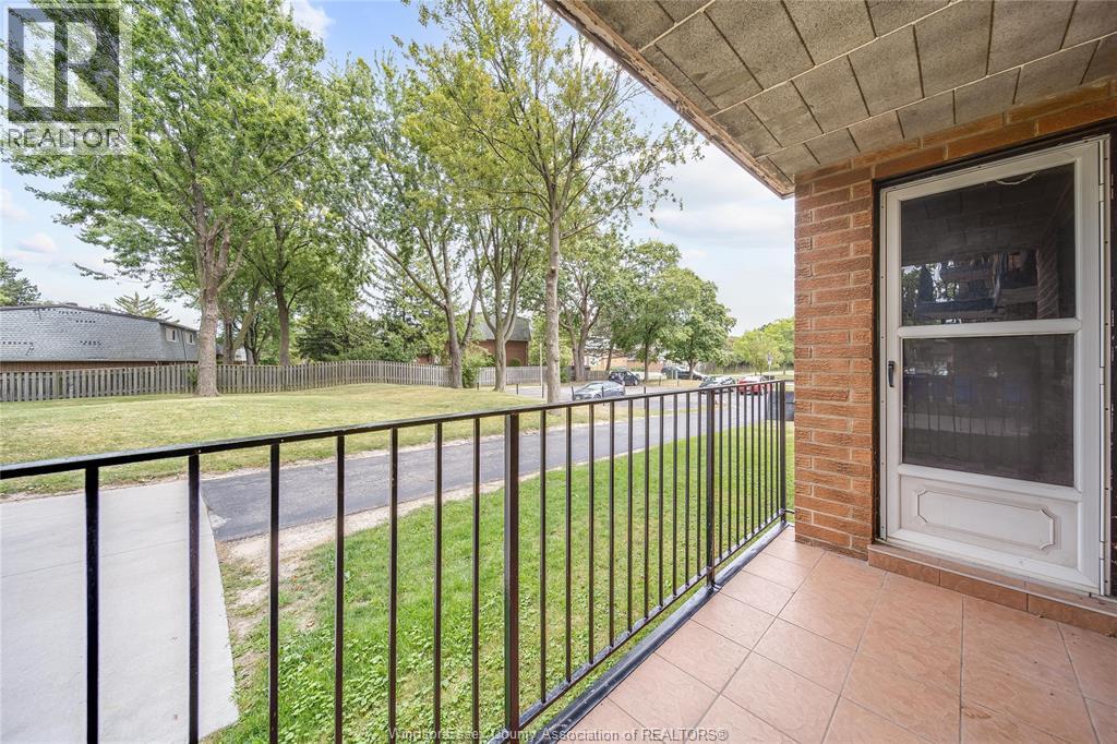 Photo 17 of 6502 Thornberry, Windsor ON