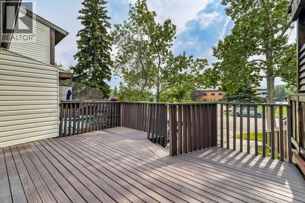 Single Family House 4 Level for Sale in  Ranchlands Way NW Ranchlands Calgary 