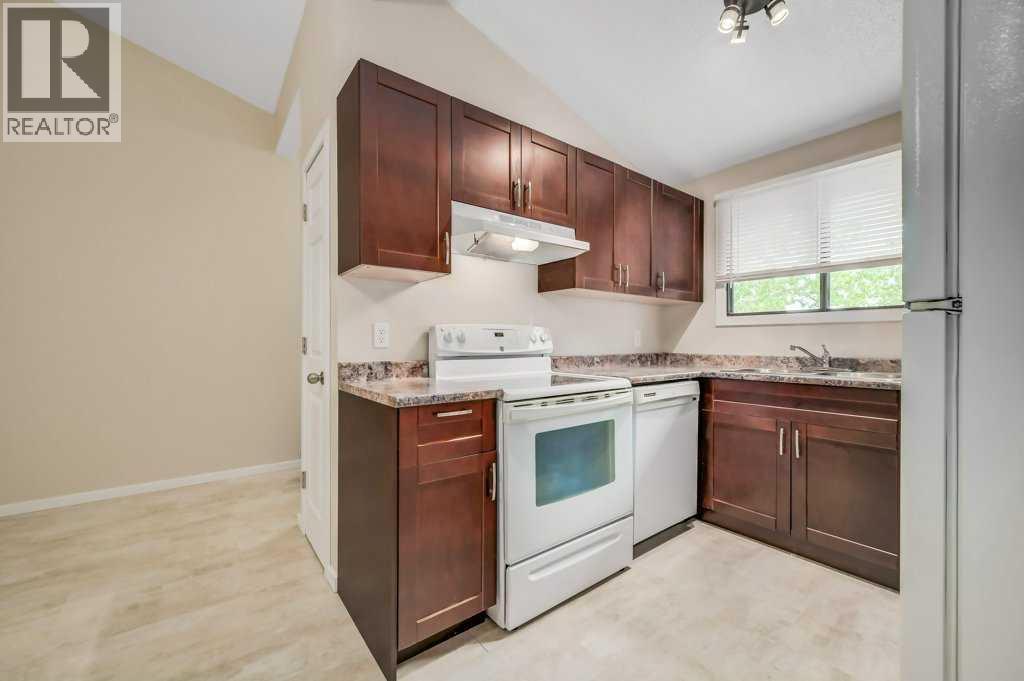 Single Family House 4 Level for Sale in  Ranchlands Way NW Ranchlands Calgary 