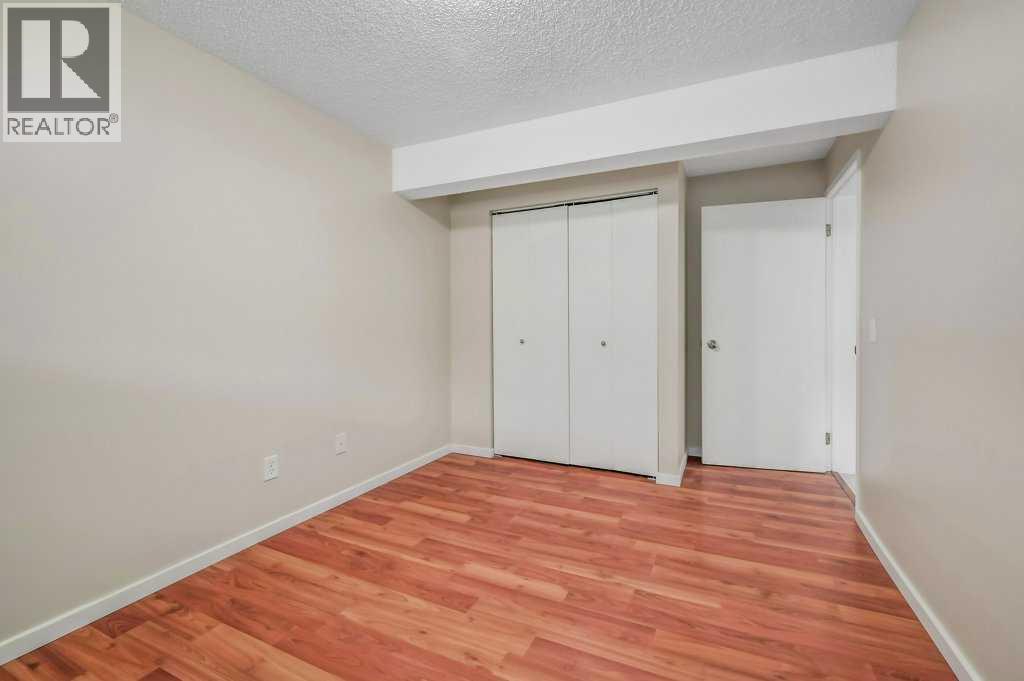 Single Family House 4 Level for Sale in  Ranchlands Way NW Ranchlands Calgary 