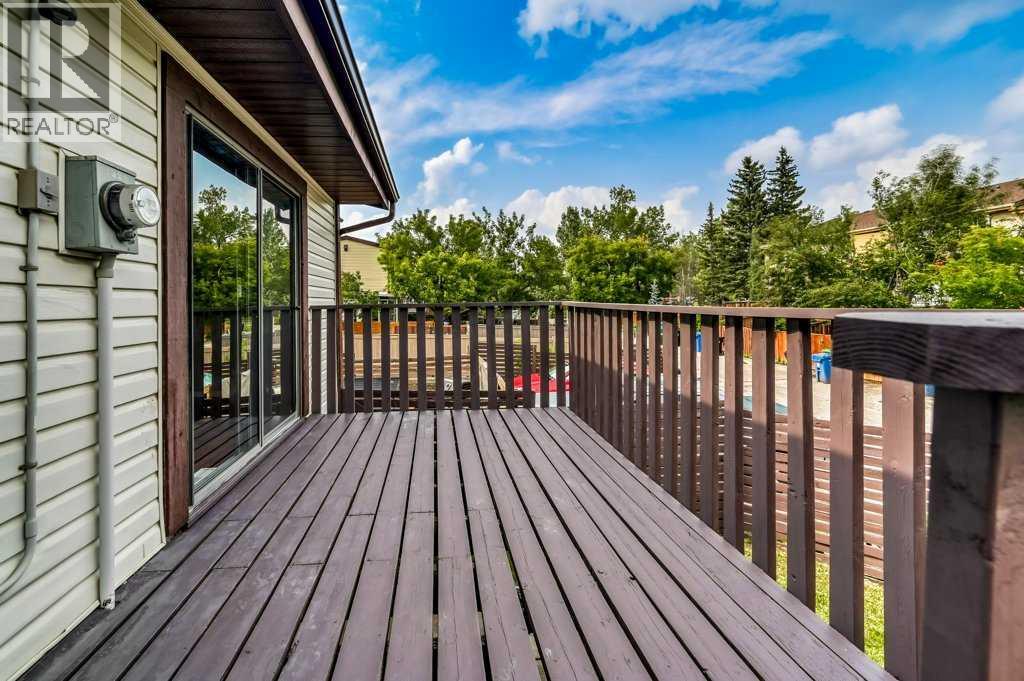 Single Family House 4 Level for Sale in  Ranchlands Way NW Ranchlands Calgary 
