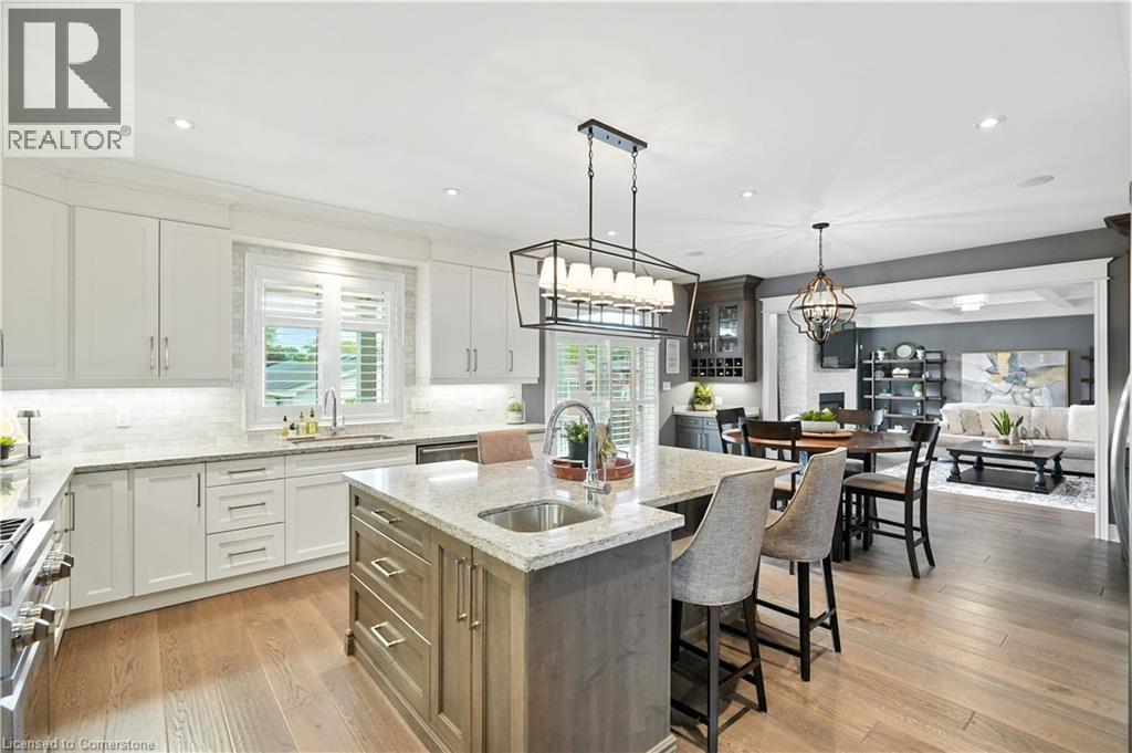 Photo 9 of 103 Lampman Drive, Grimsby ON