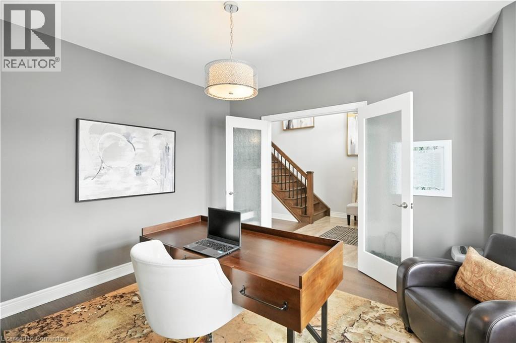 Photo 6 of 103 Lampman Drive, Grimsby ON
