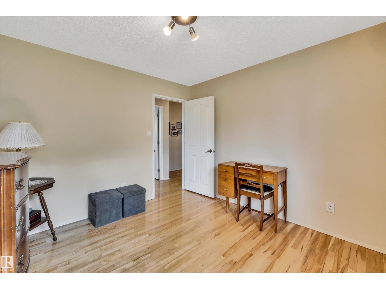 Photo 56 of 8212 Rowland Rd Nw, Edmonton AB