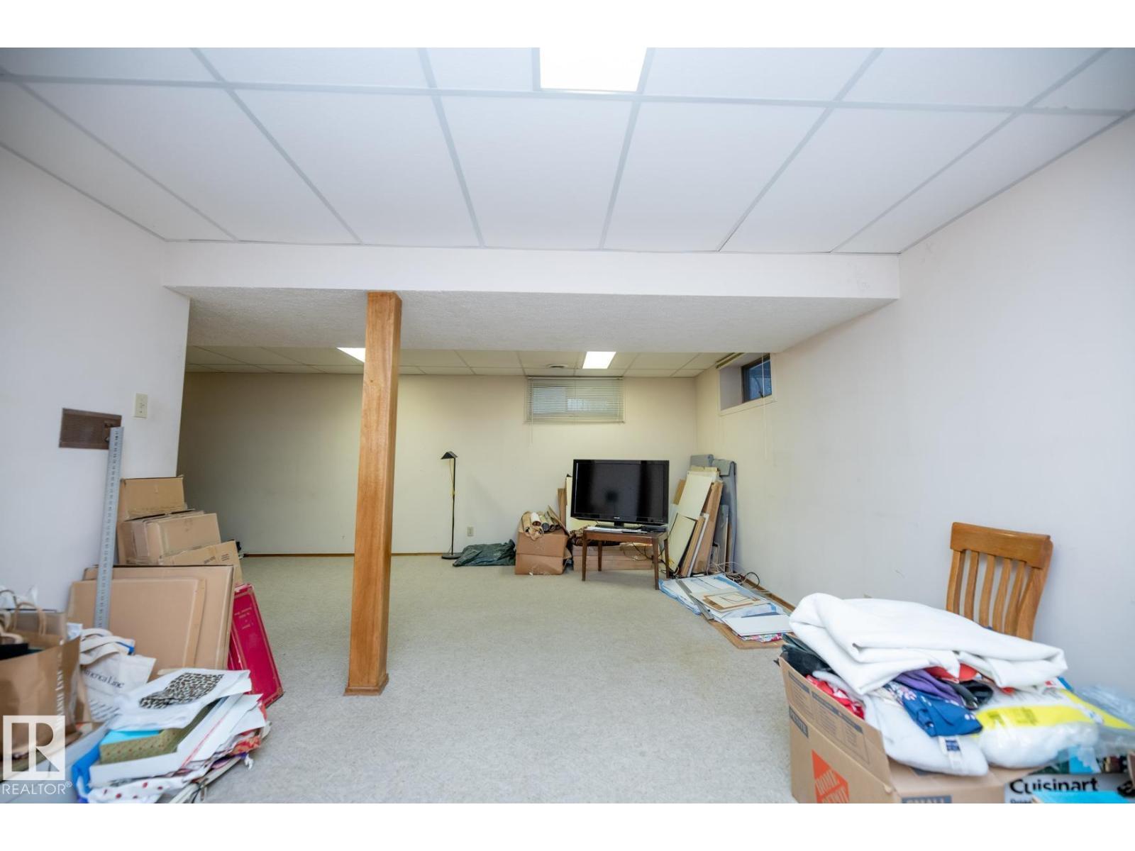 Photo 39 of 8212 Rowland Rd Nw, Edmonton AB