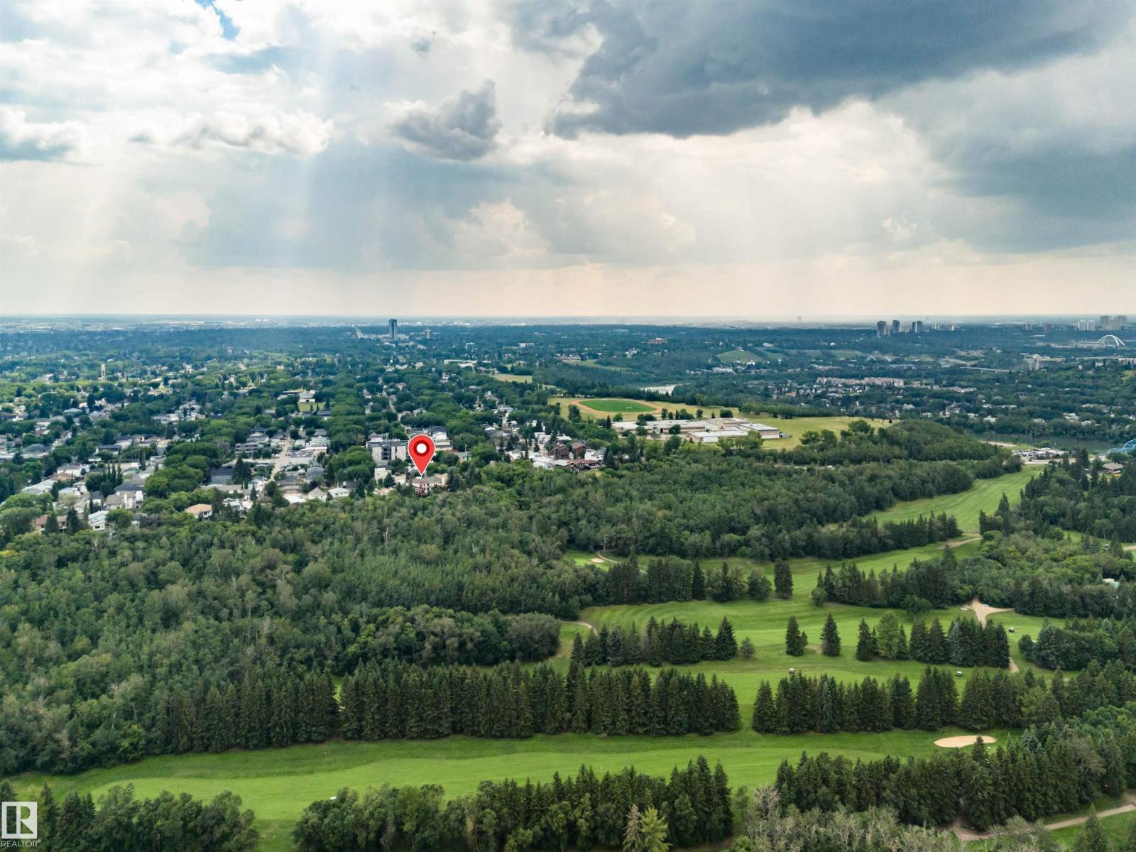 Photo 19 of 8212 Rowland Rd Nw, Edmonton AB