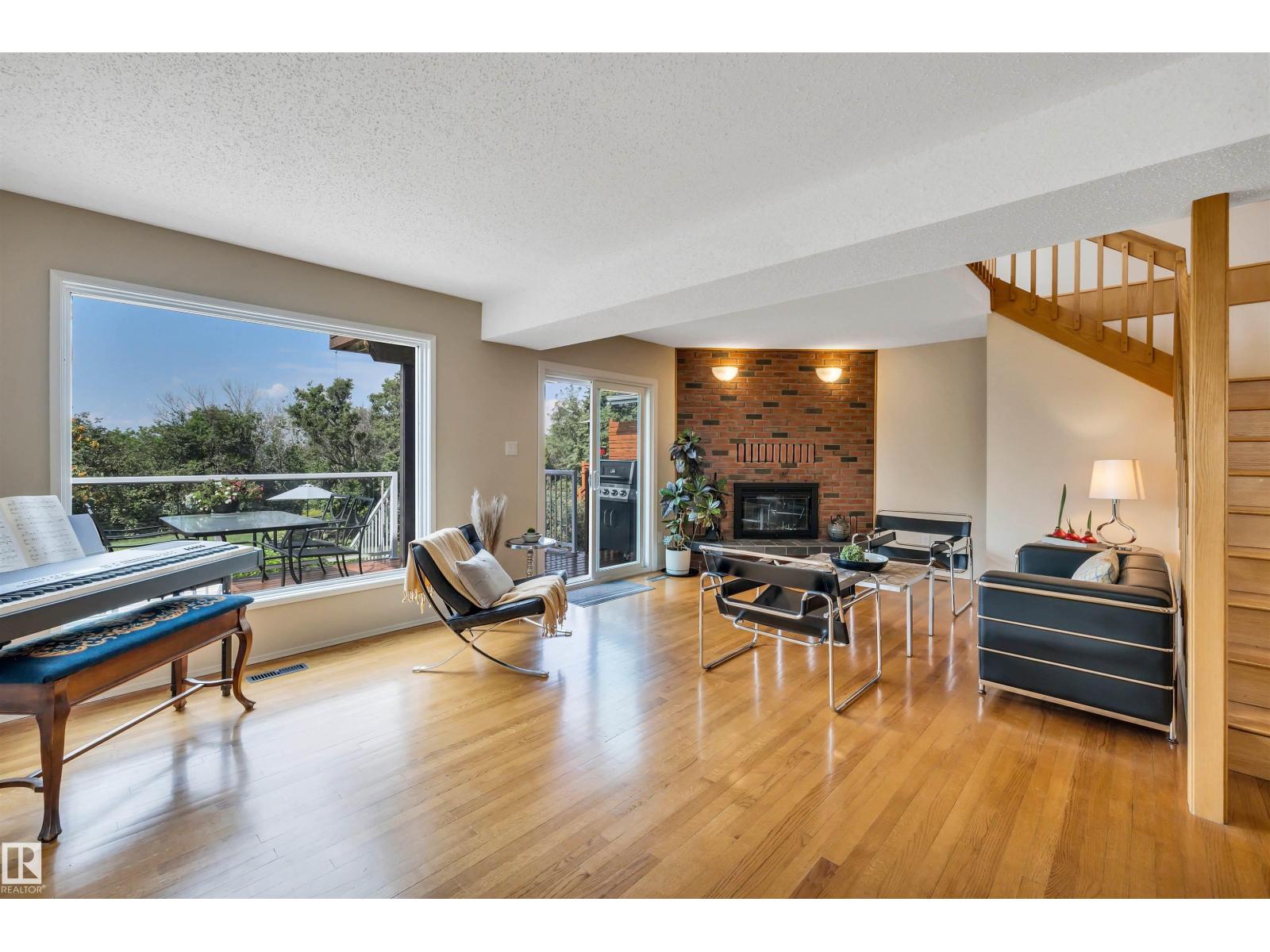 Photo 14 of 8212 Rowland Rd Nw, Edmonton AB