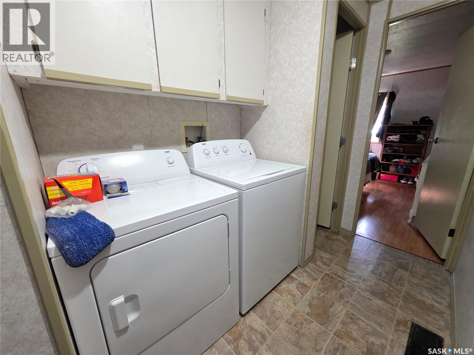 Single Family House Mobile Home for Sale in  Prairie Sun COURT Swift Current 